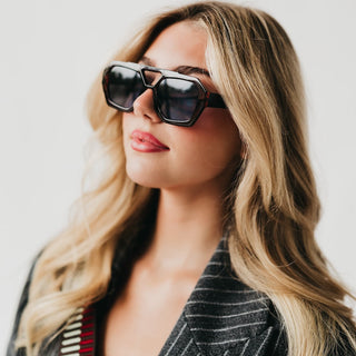Carrie Statement Sunglasses-Sunglasses-Pretty Simple