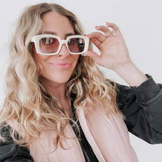 Amanda Square Sunglasses Wholesale-Pretty Simple