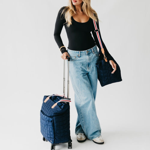 Pretty Simple© TENLEY ROLLER BAG